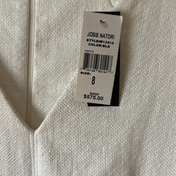 Dress - Picture 3 of 8